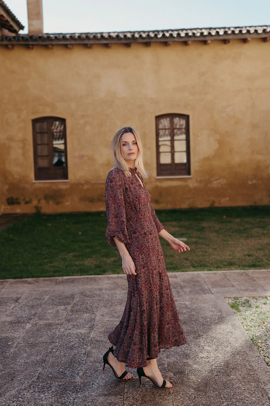 Vestido Soneto Berenjena - Image 5